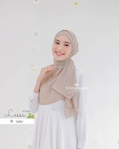 Lessa Shawl